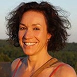 Headshot of SFARI Investigator Anne Goriely.